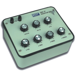 Dekada rezystancyjna DBR-07 0.01 Ohm - 100k Ohm dokł 0,1%